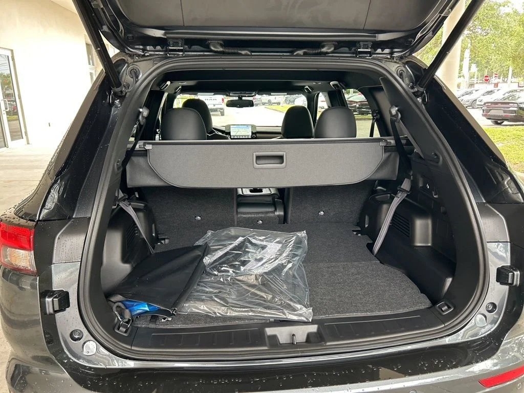 2025 Mitsubishi Outlander Plug-in Hybrid SEL Black Edition - Photo 40