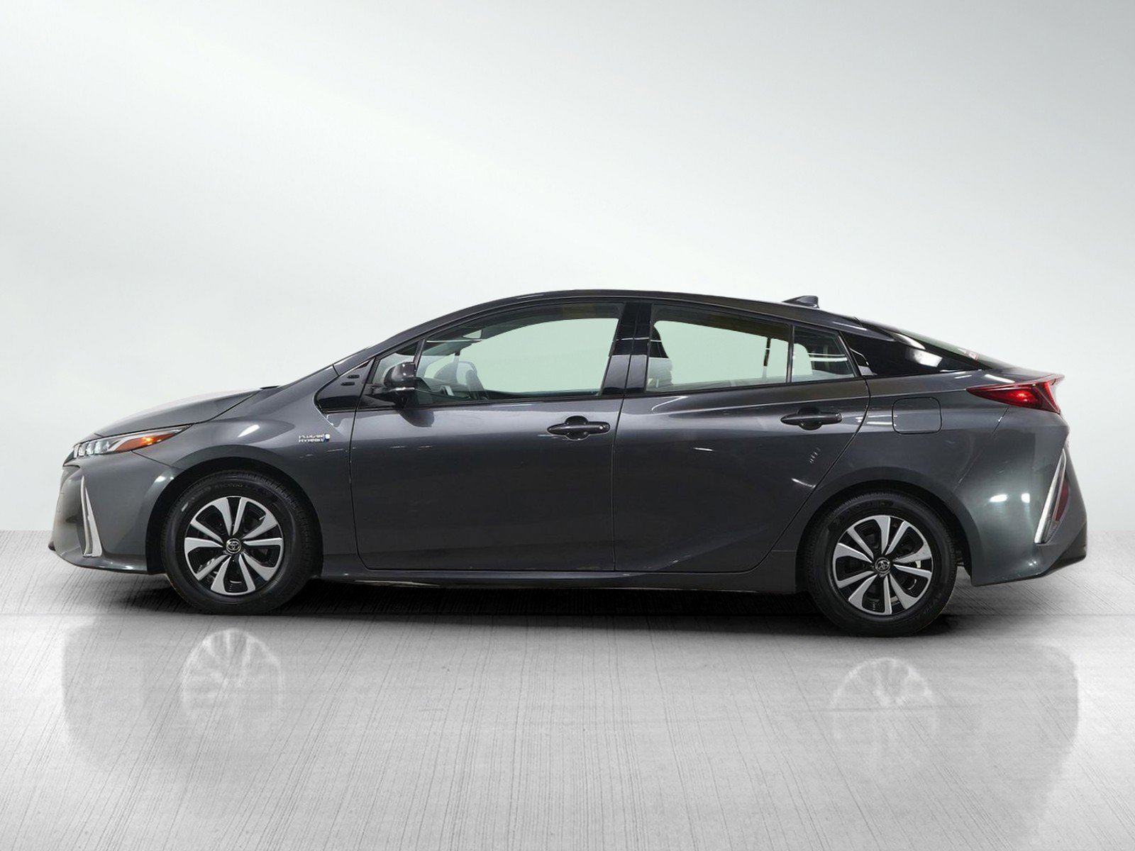 Used 2017 Toyota Prius Prime Premium with VIN JTDKARFP4H3065992 for sale in Burnsville, MN