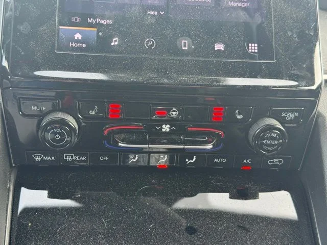 Used 2024 Silver Jeep Altitude X image 22