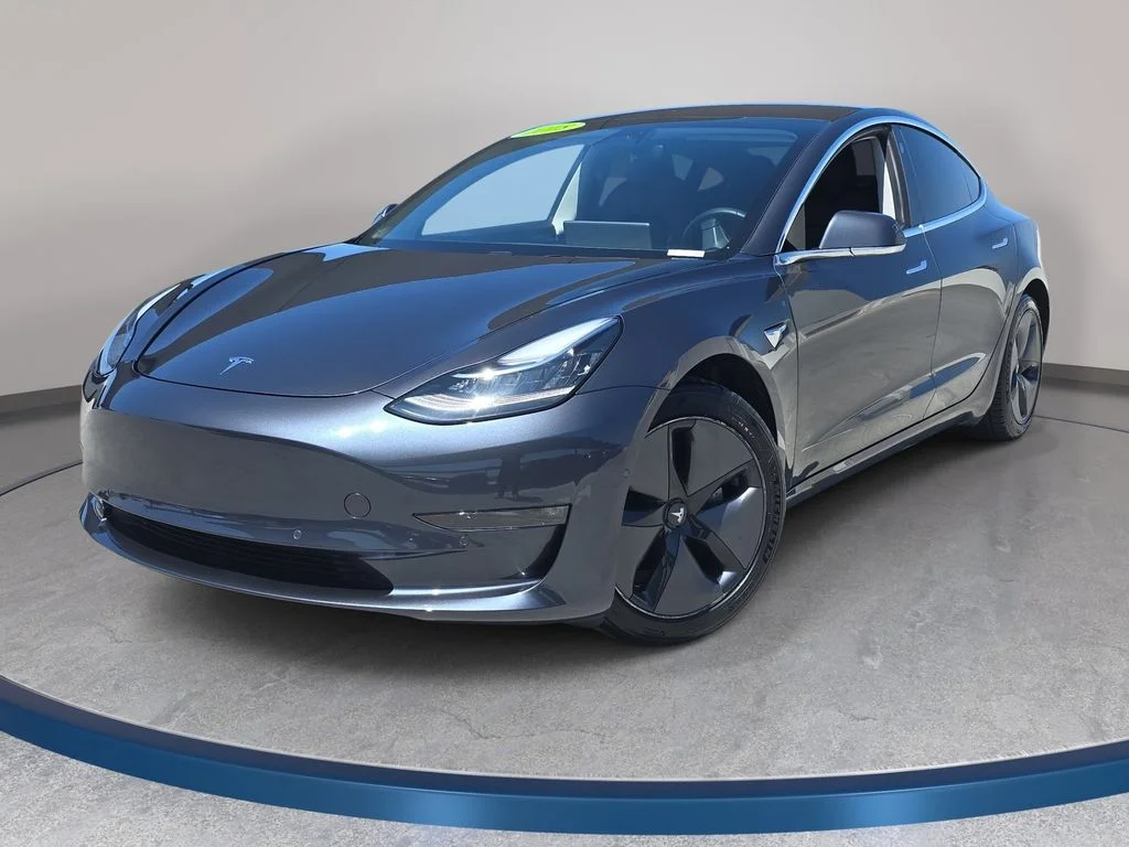 2018 Tesla Model 3 Long Range's photo