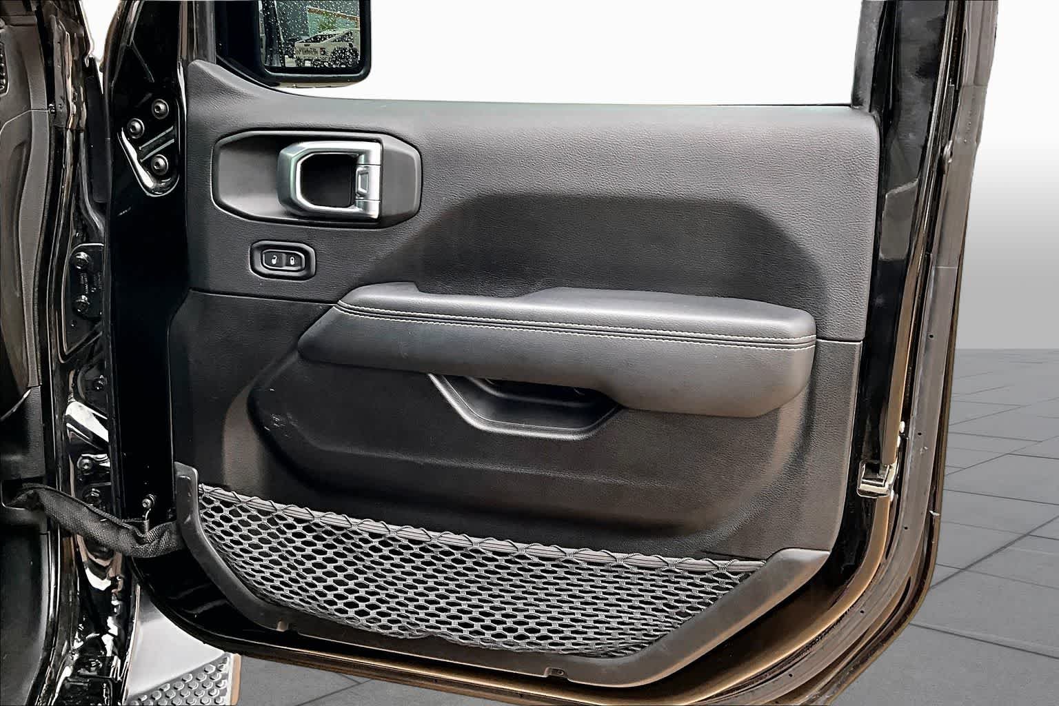 Used 2023 Black Clearcoat Jeep Sahara image 25