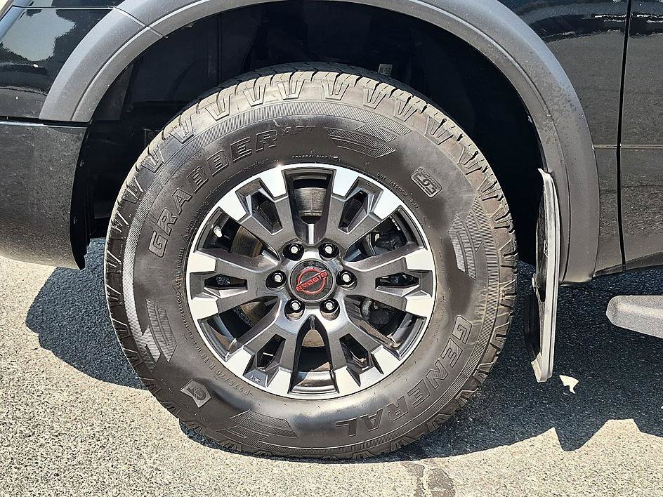 Used 2023 Super Black Nissan PRO-4X image 9