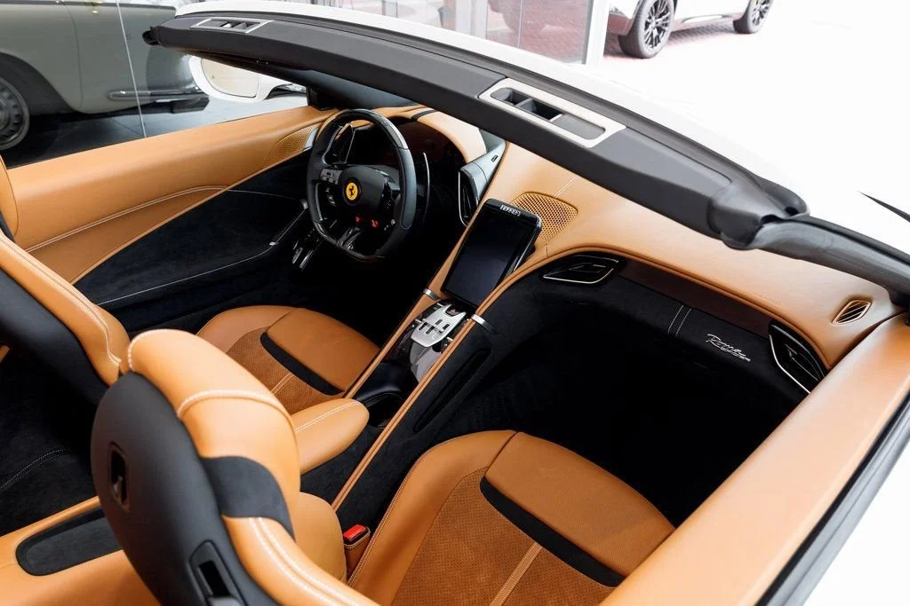 Used 2025 Bianco Avus Ferrari Spider image 42