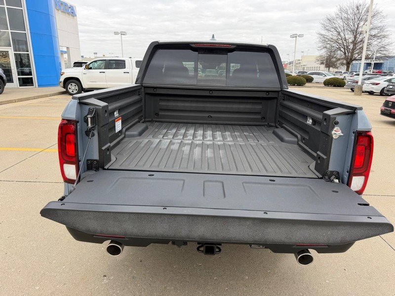 2026 Honda Ridgeline Black Edition - Photo 4