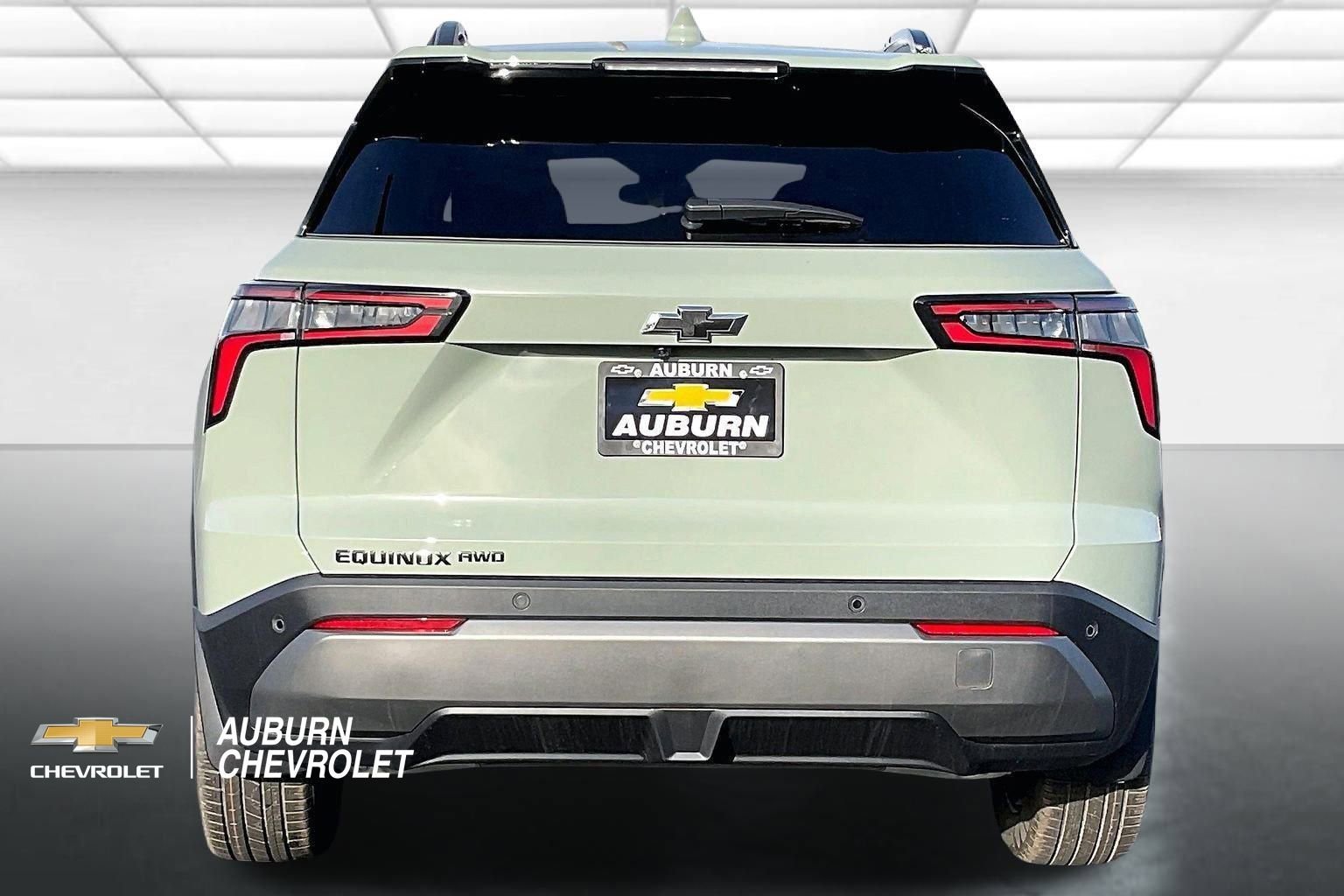 2026 Chevrolet Equinox LT - Photo 4