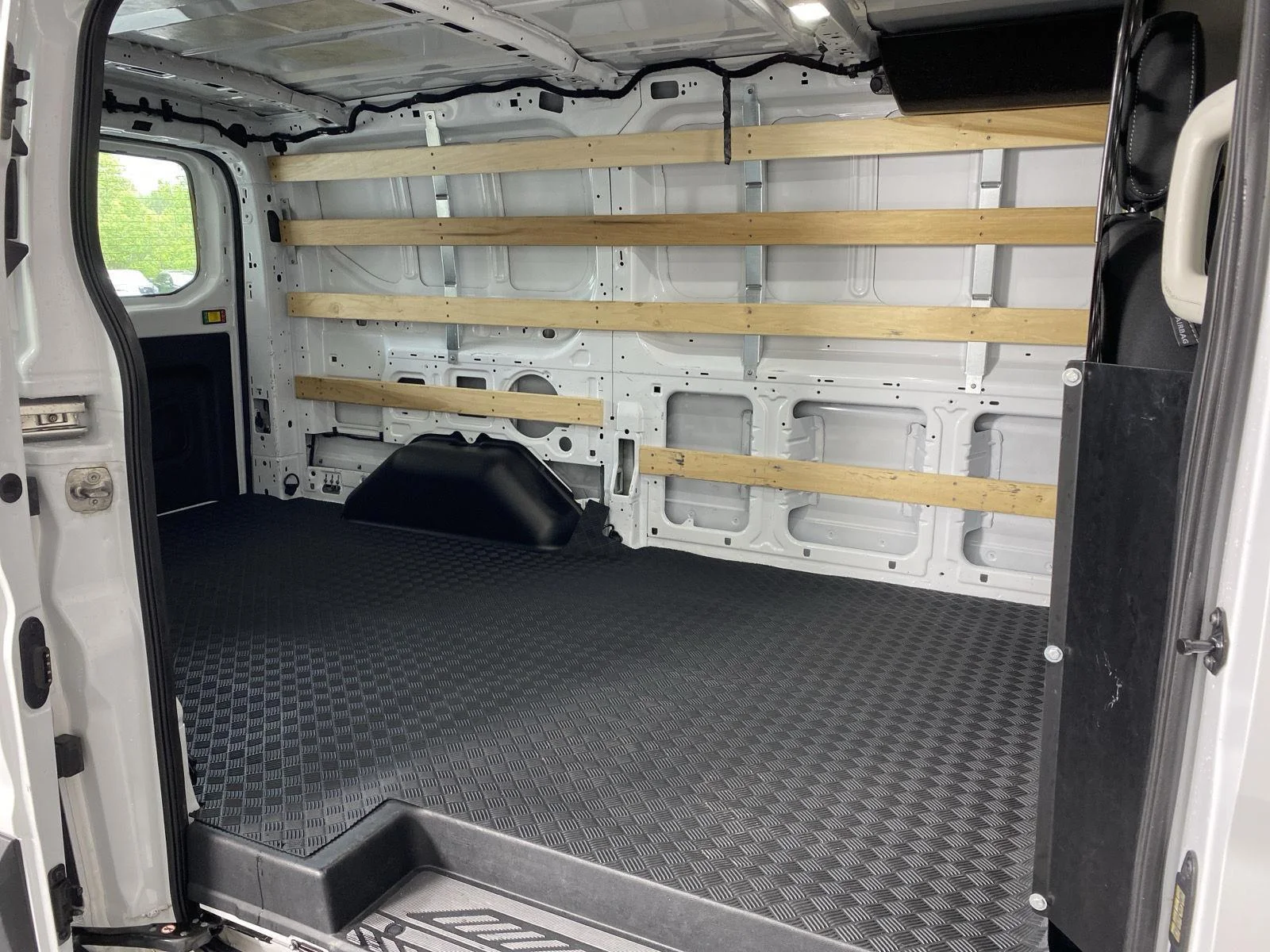 Used 2025 Oxford White Ford Base image 2