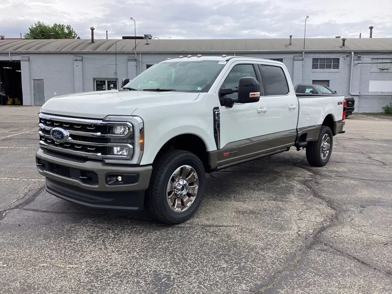 New 2026 Star White Metallic Tri-Coat Ford F-350® King Ranch® image 3