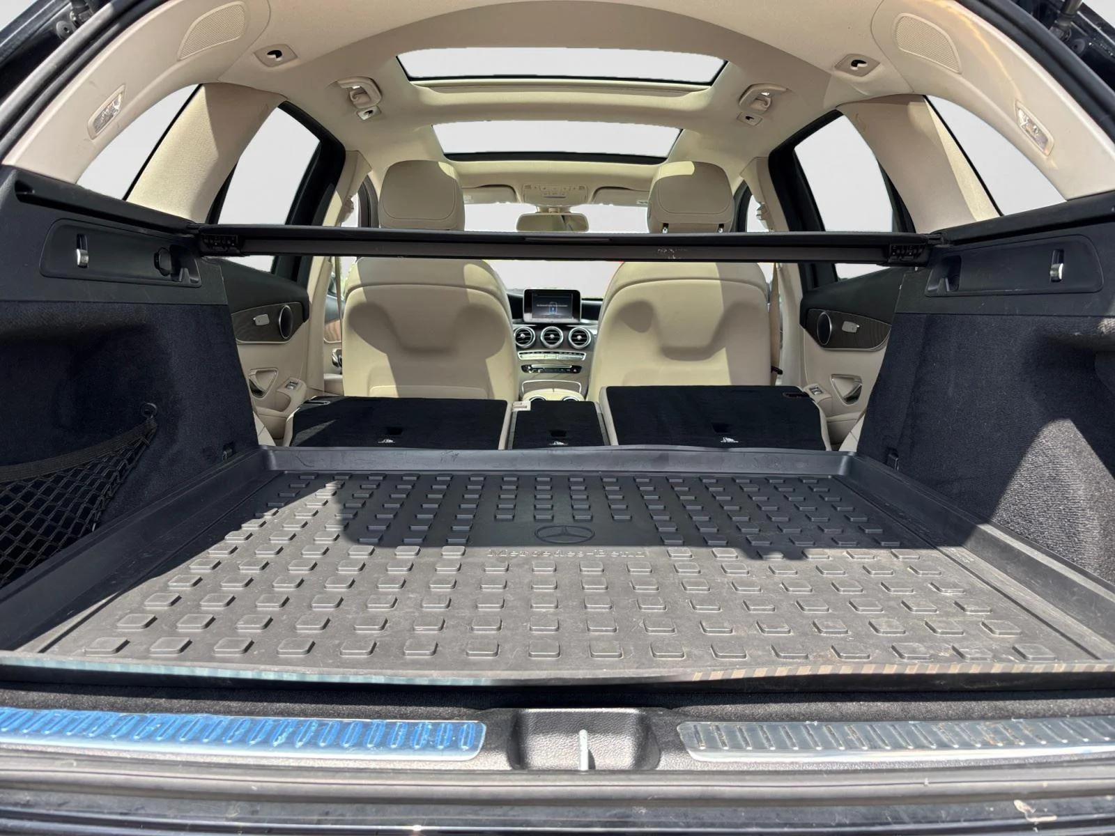 Used 2019 Black Mercedes-Benz GLC 300 image 48