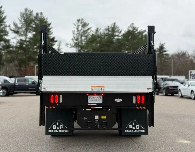 New 2026 Oxford White Ford F-650 Gas Straight Frame image 7