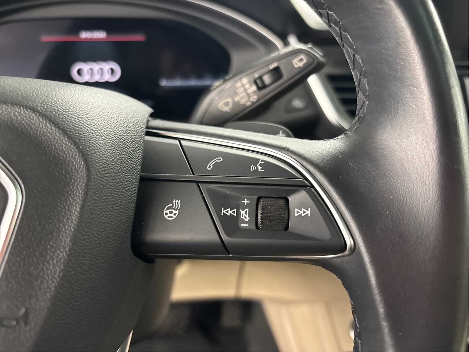 Used 2022 Daytona Gray Pearl Effect Audi S line Premium Plus image 33