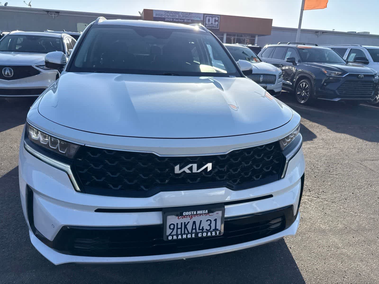 Used 2023 Snow White Pearl Kia EX image 7