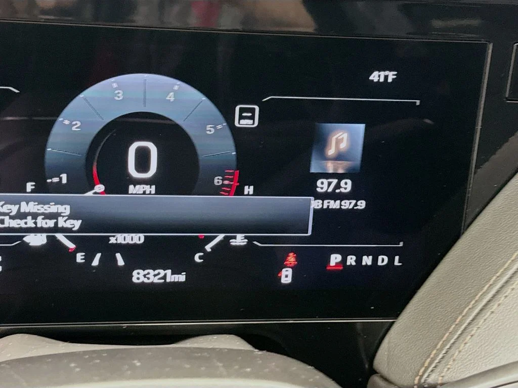 Used 2025 Silver GMC AT4 image 14