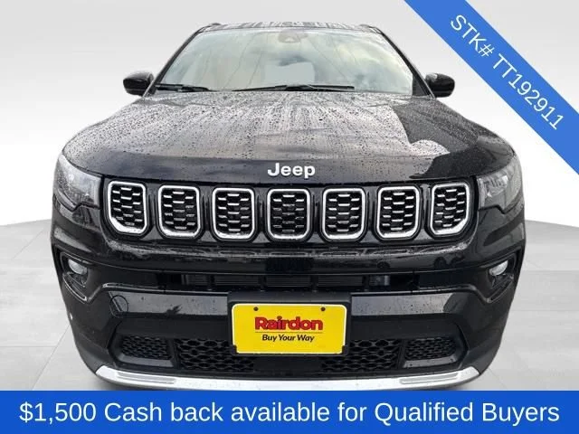 New 2026 Diamond Black Crystal Pearl-Coat Exterior Paint Jeep Limited image 2