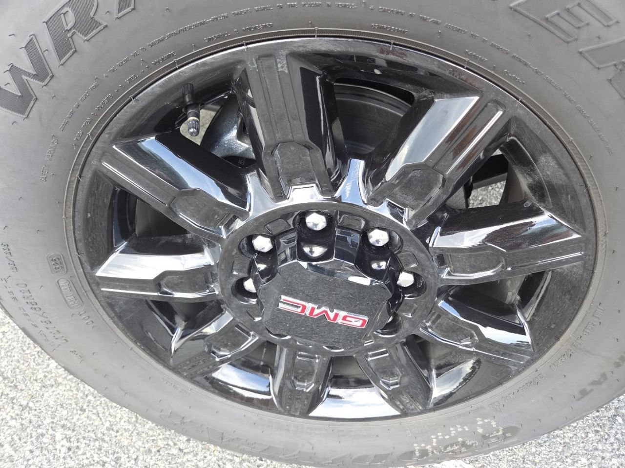New 2026 Onyx Black GMC AT4 image 18