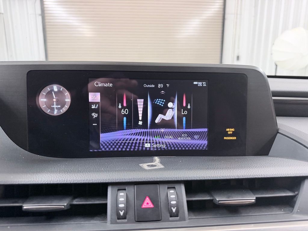 Used 2021 White Lexus 350 image 20