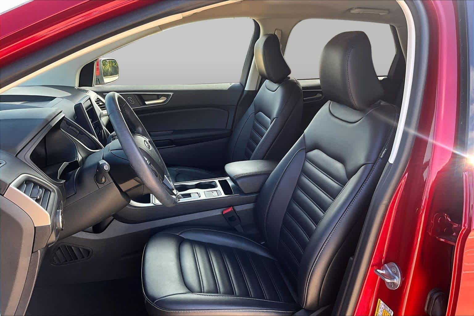 Used 2022 Rapid Red Metallic Tinted Clearcoat Ford SEL image 8