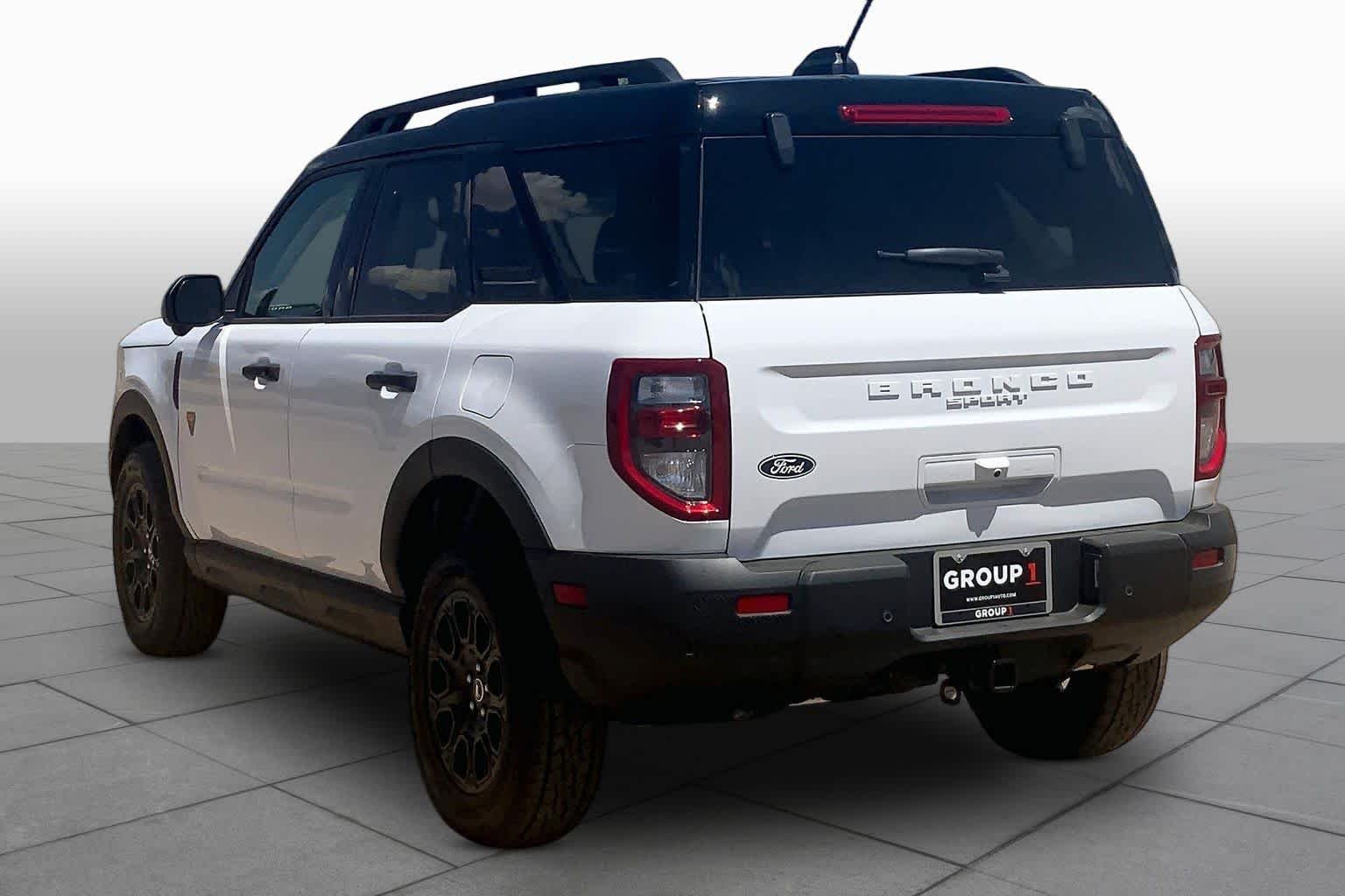 New 2026 Oxford White Ford Badlands® image 12