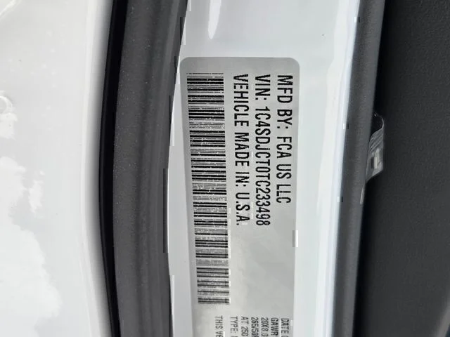 New 2026 White Knuckle Clear-Coat Exterior Paint Dodge GT Plus HEMI V8 image 37