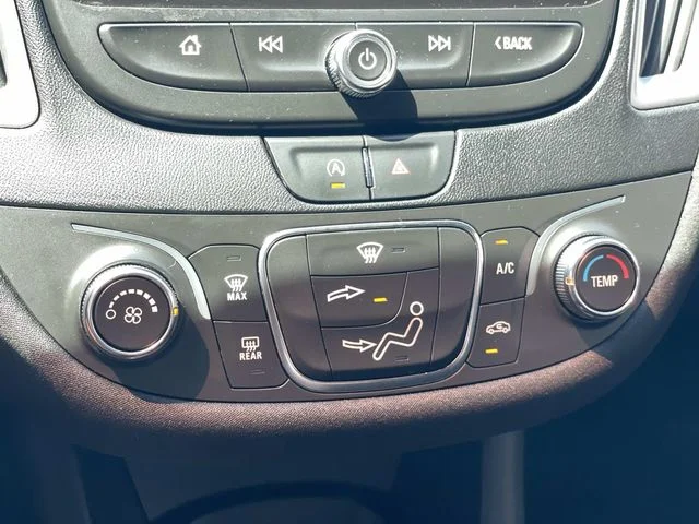 Used 2021 Red Chevrolet LS image 25