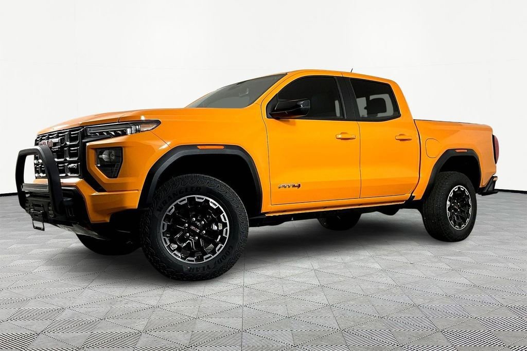 2026 GMC Canyon 4WD AT4 Crew Cab Short Box's photo