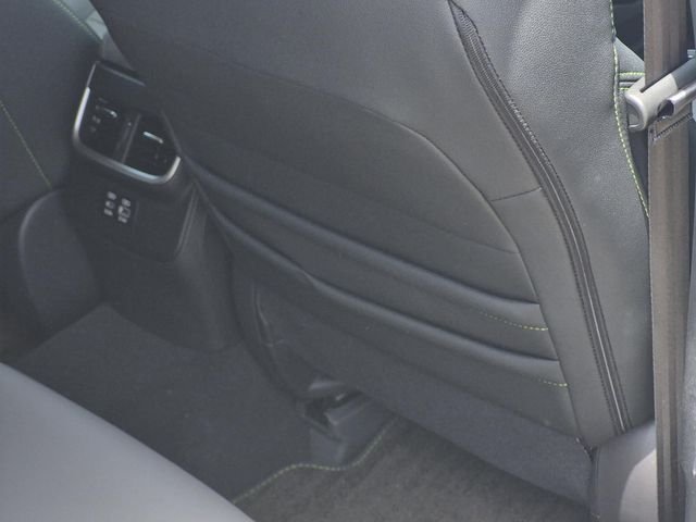 Used 2025 White Subaru Onyx Edition image 21