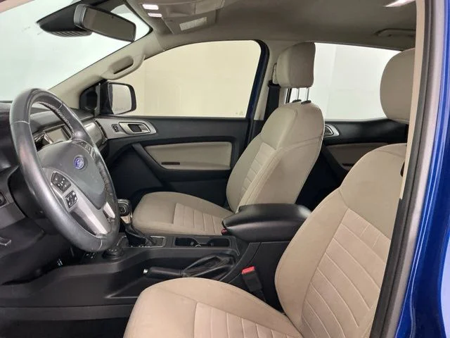 Used 2019 Blue Ford XLT image 13