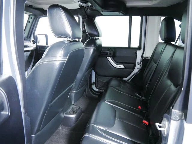 Used 2016 Silver Jeep Unlimited Sahara image 16