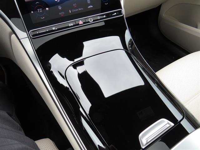 2026 Mercedes-Benz GLC Base - Photo 17