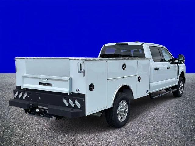 New 2026 Oxford White Ford F-350® XLT image 3