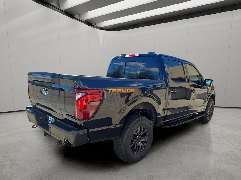 New 2025 Agate Black Metallic Ford Tremor® image 5