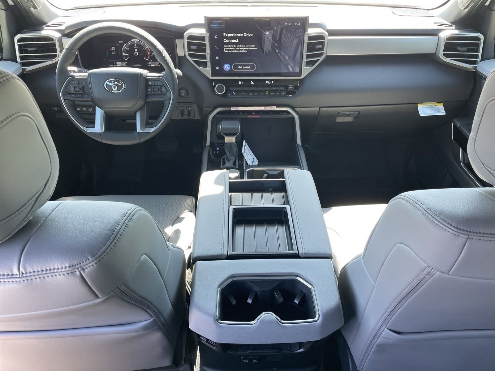 2025 Toyota Tundra Limited - Photo 15