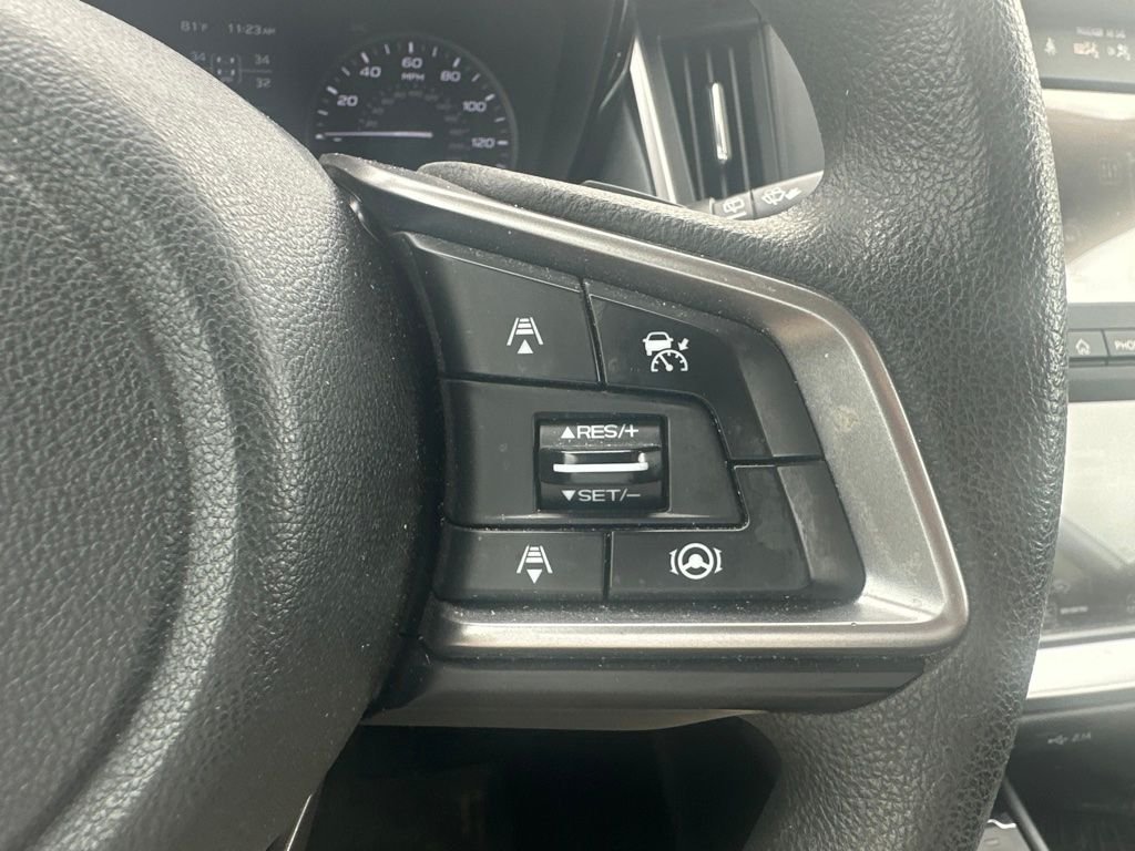 Used 2020 Silver Subaru 2.5i image 13