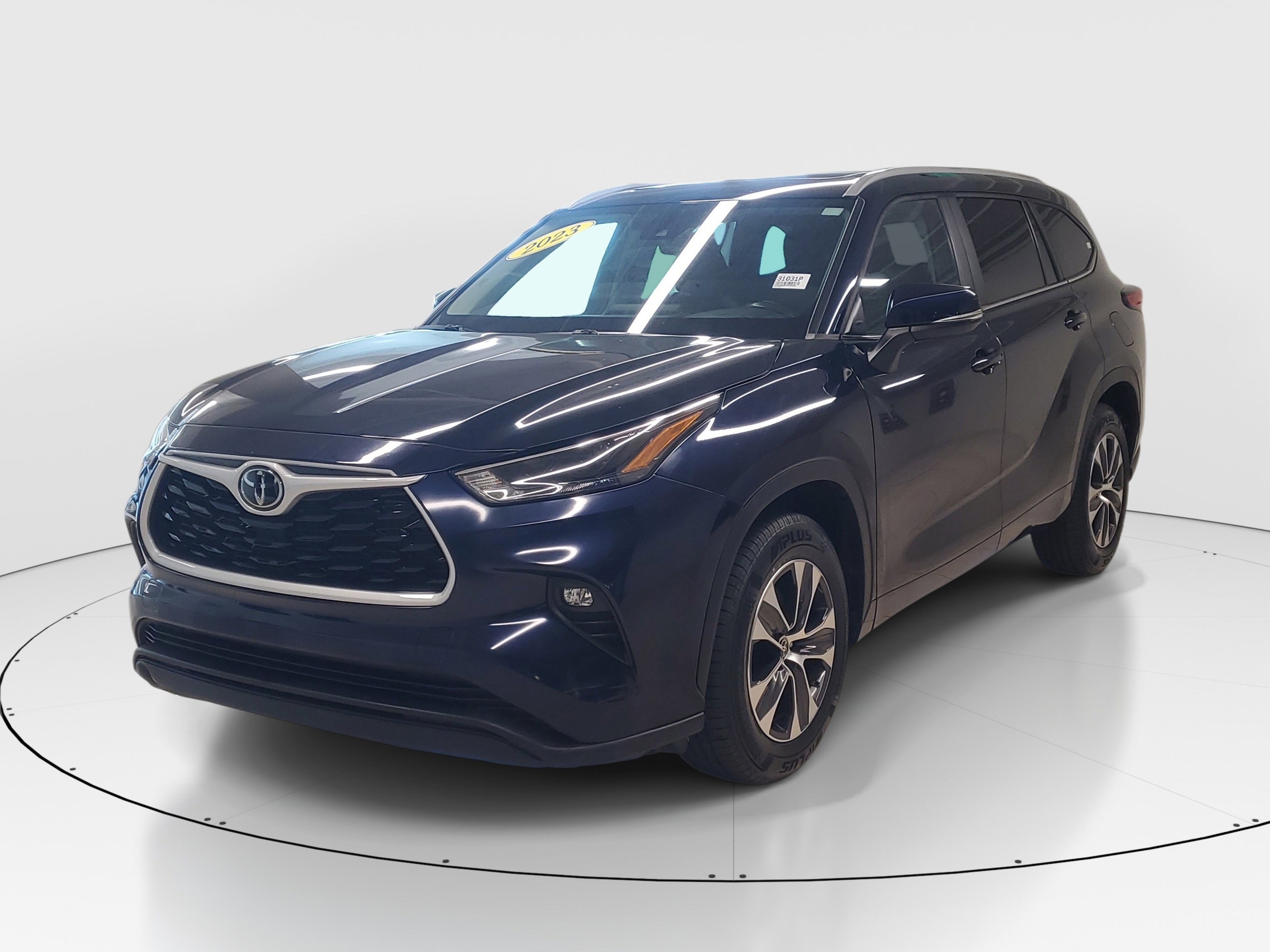 Used 2023 Blueprint Toyota XLE image 3