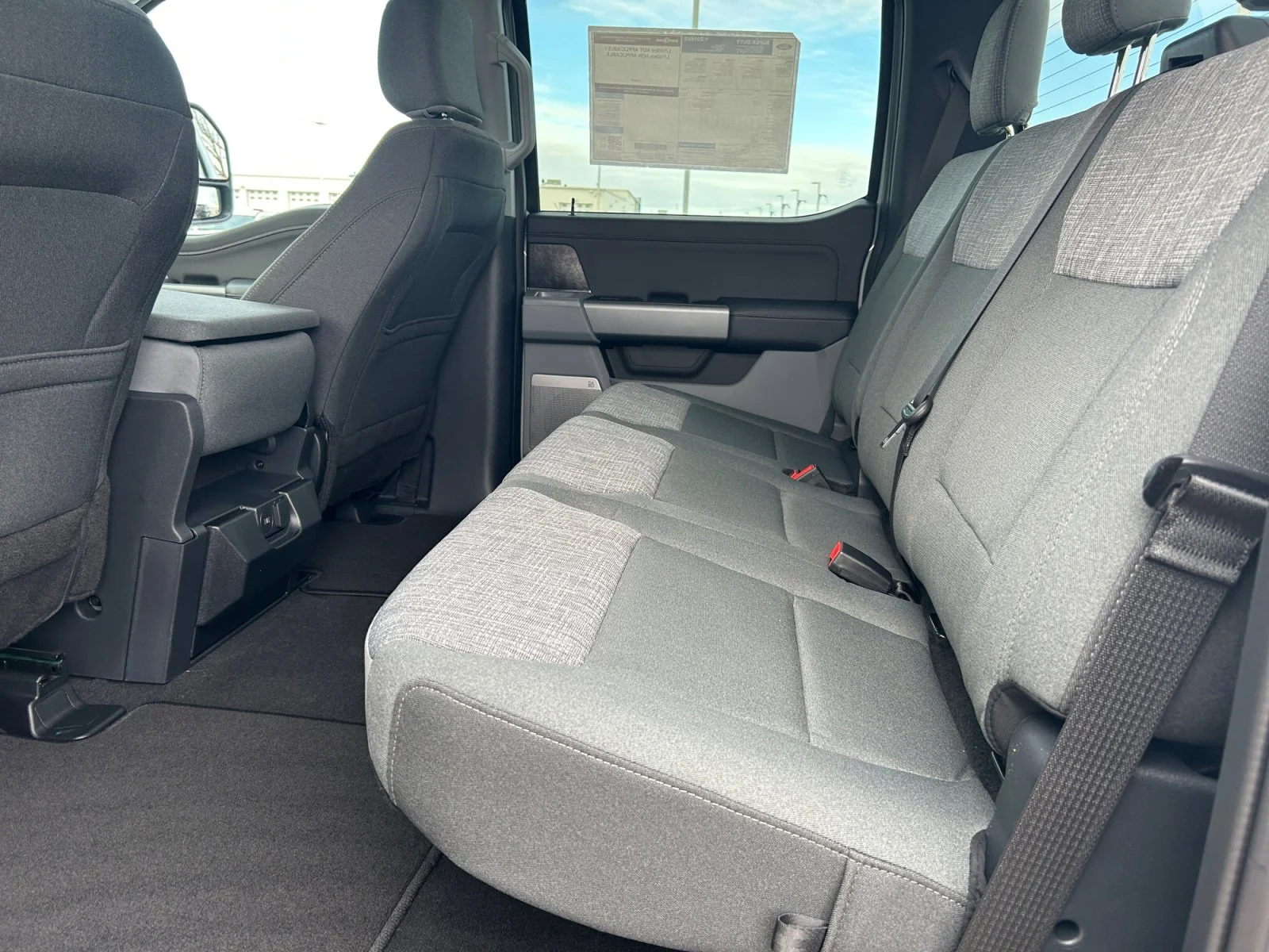 New 2026 Avalanche Ford XLT image 18