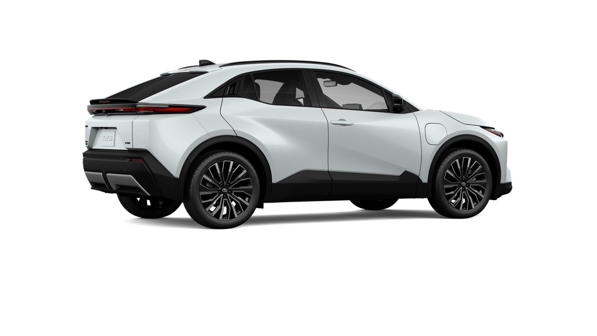 New 2026 Wind Chill Pearl Toyota XSE image 33