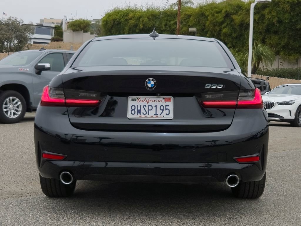 Used 2021 Jet Black BMW 330i image 27