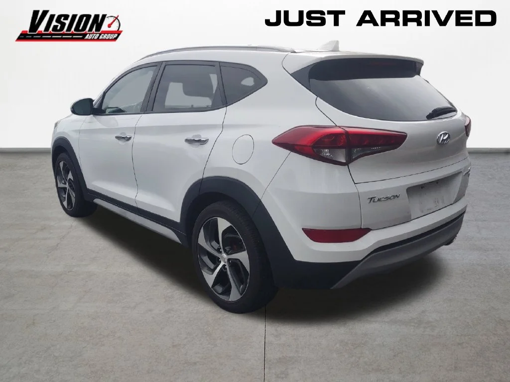 Used 2017 White Hyundai Limited image 3