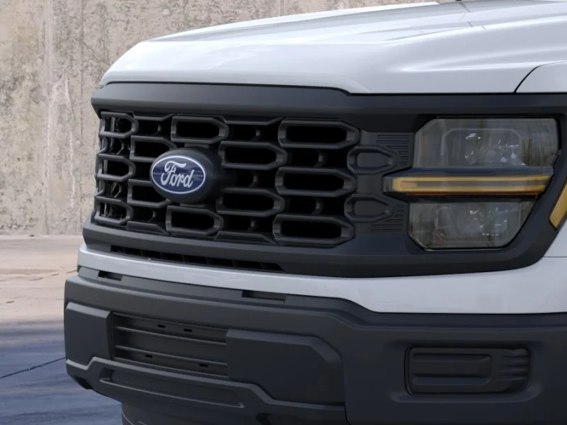New 2026 Oxford White Ford XL image 17