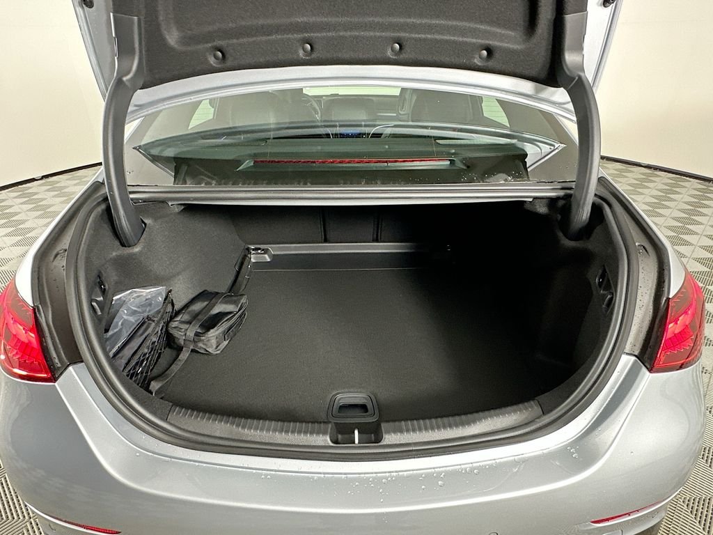 2026 Mercedes-Benz C-Class Sedan AMG C43 - Photo 28