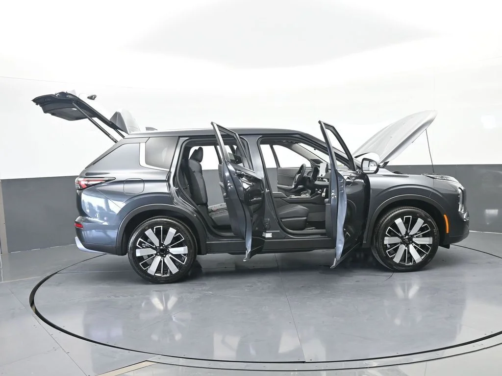 New 2026 Graphite Gray Mitsubishi SE 1.5T 2WD image 75