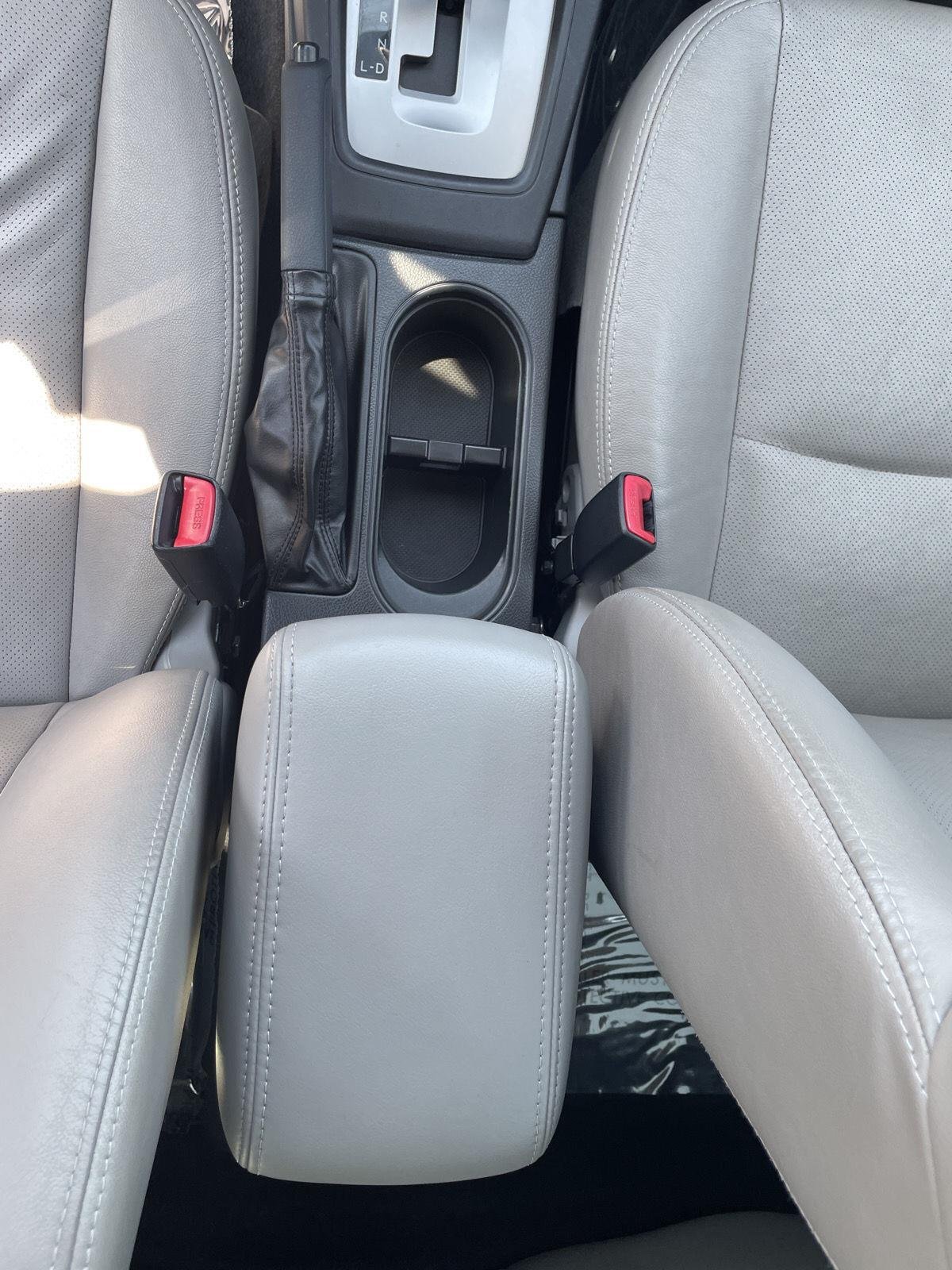 Used 2014 Satin White Pearl Subaru 2.5i Touring image 21