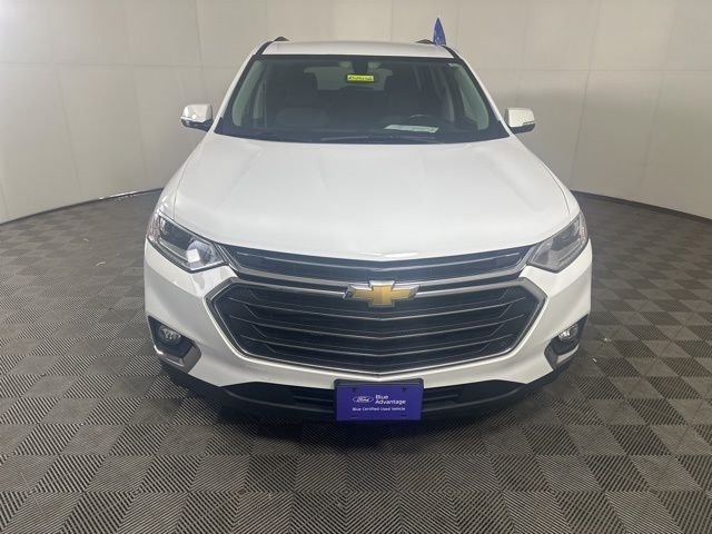 Used 2019 Chevrolet Traverse 1LT with VIN 1GNEVGKW9KJ198034 for sale in Shakopee, Minnesota