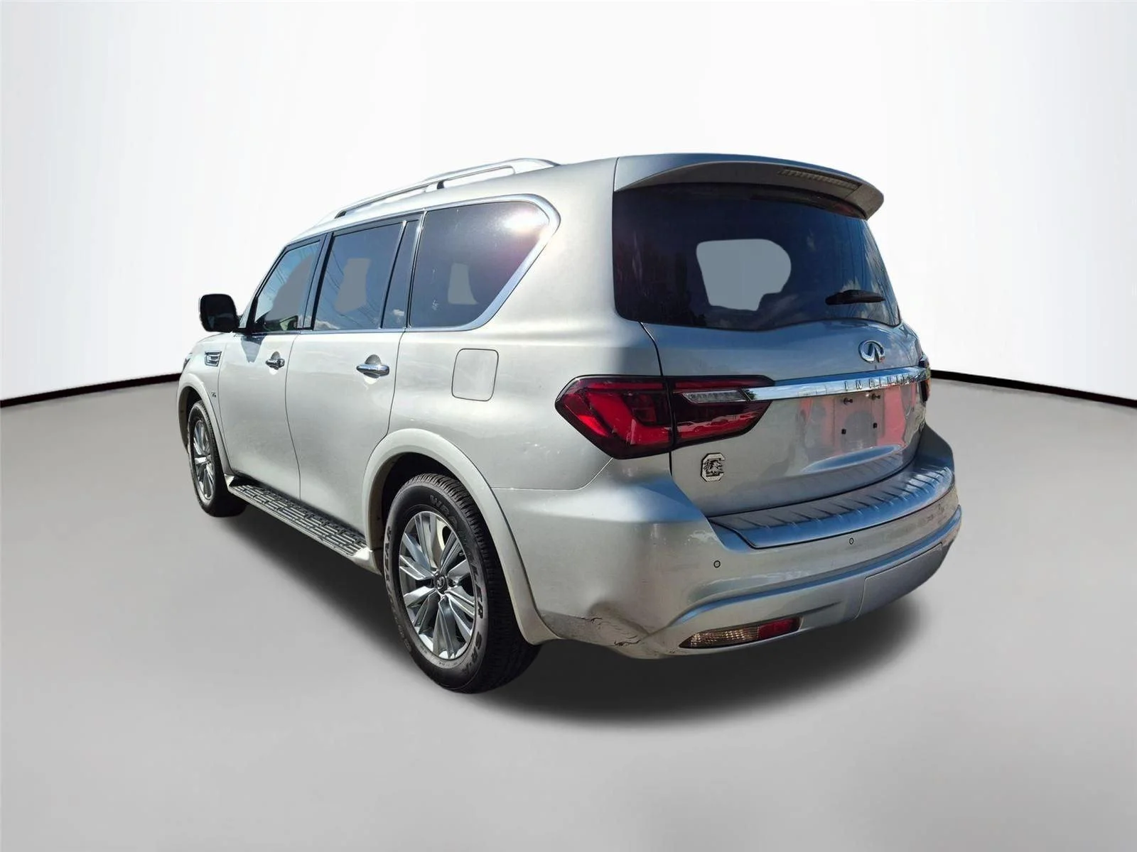 Used 2019 Liquid Platinum INFINITI LUXE image 7