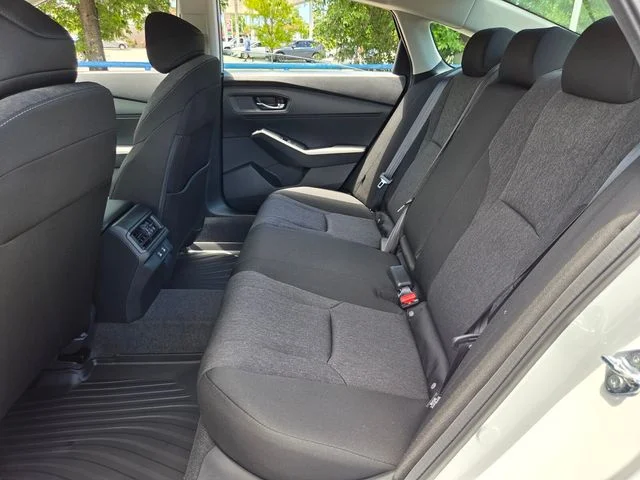 New 2026 Platinum White Pearl Honda LX image 10