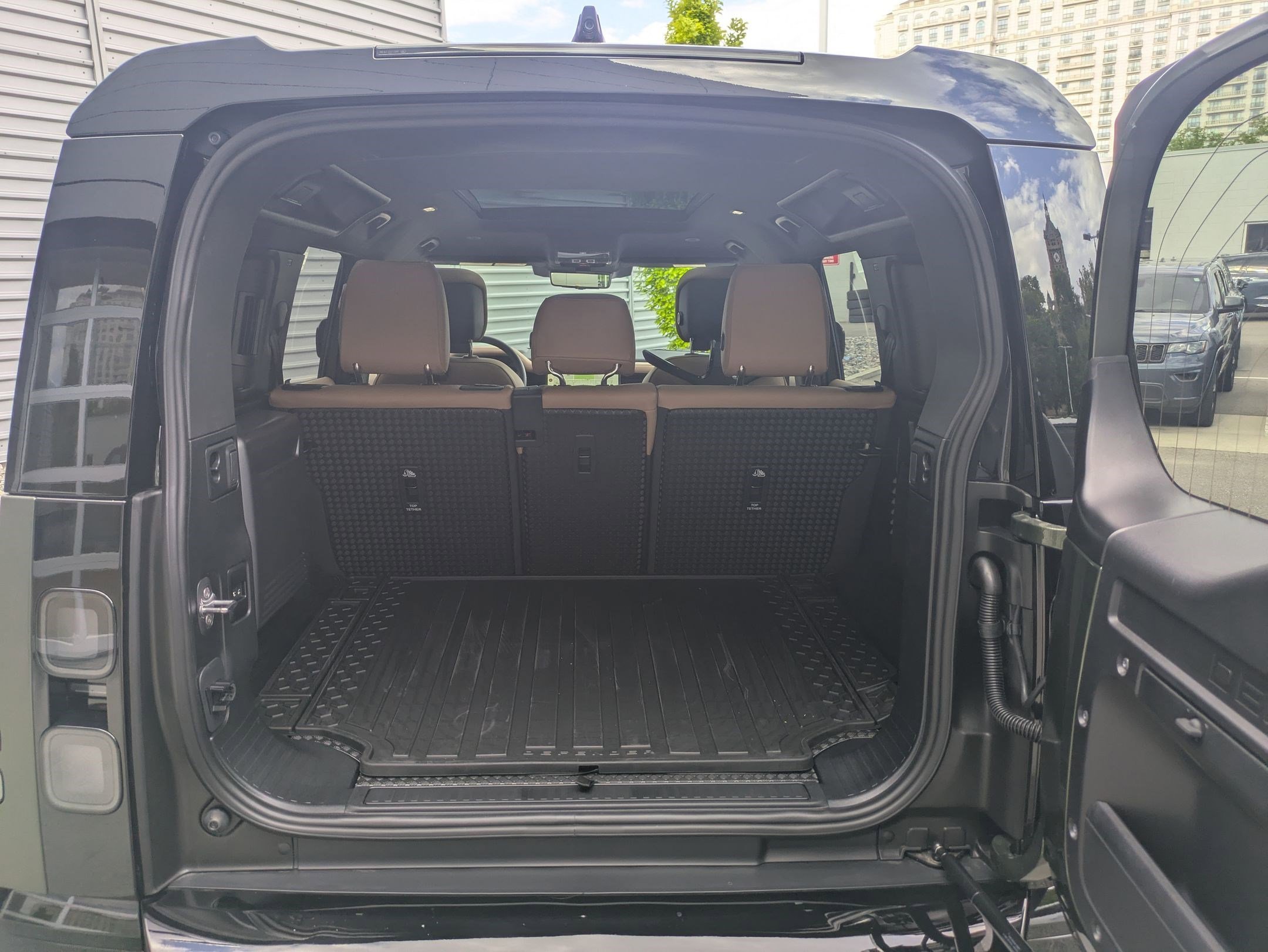 New 2026 Woolstone Green Land Rover P500 X-Dynamic SE image 30