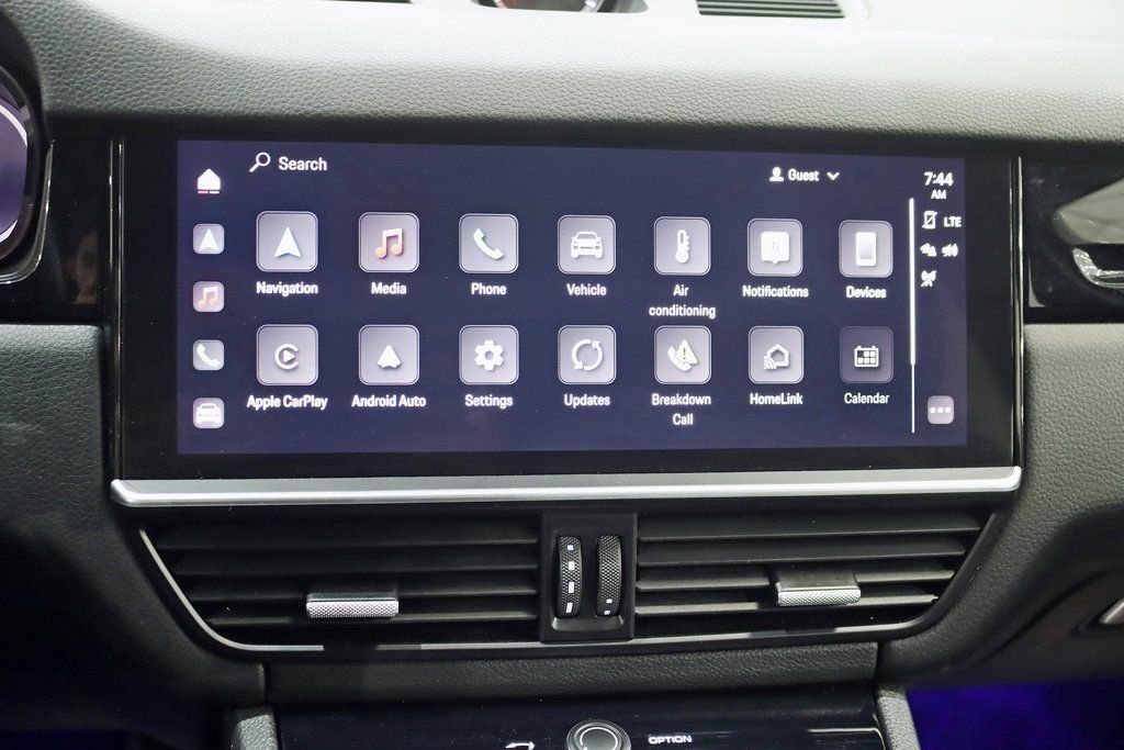 2022 Porsche Cayenne Platinum Edition - Photo 18