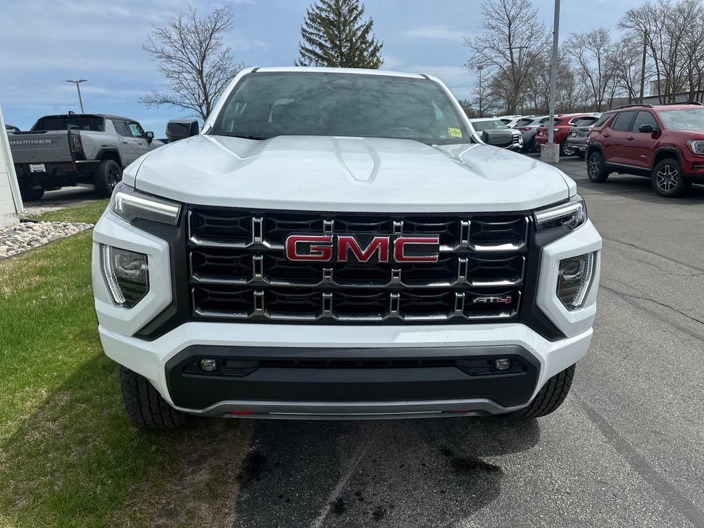 New 2026 Summit White GMC AT4 image 8