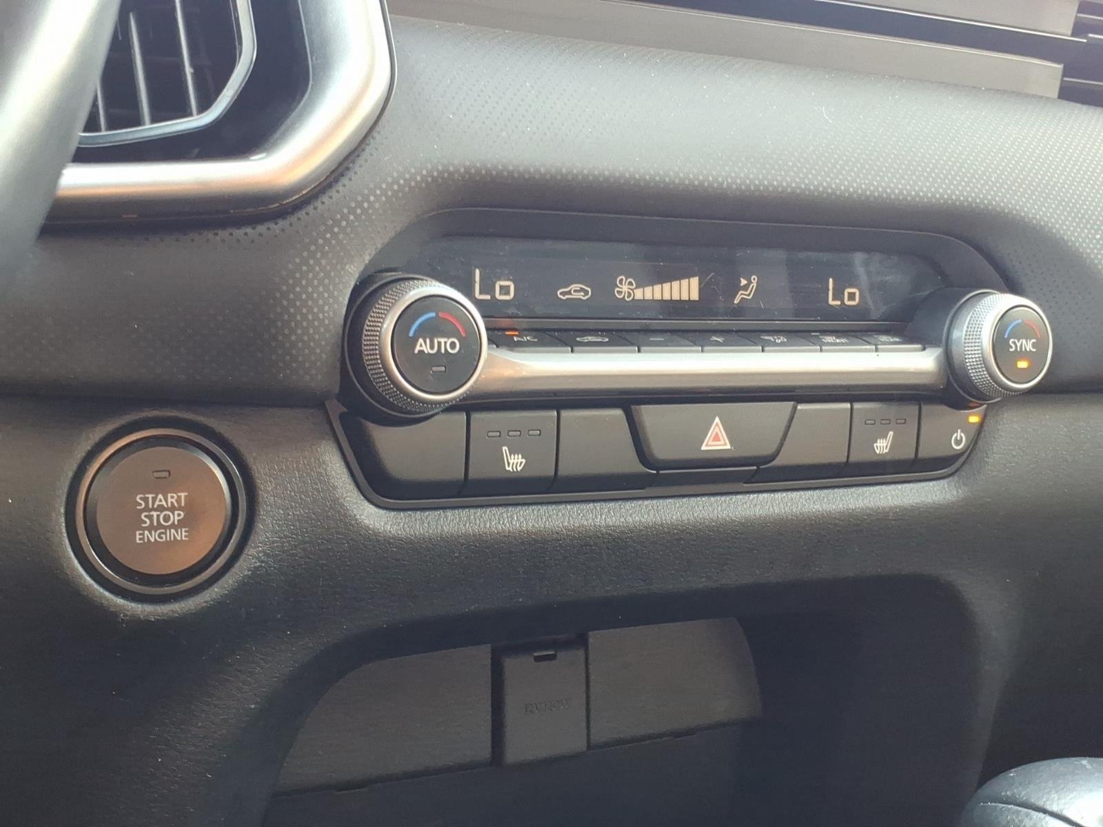 Used 2025 Wind Chill Pearl Mazda 2.5 S Preferred Package image 24