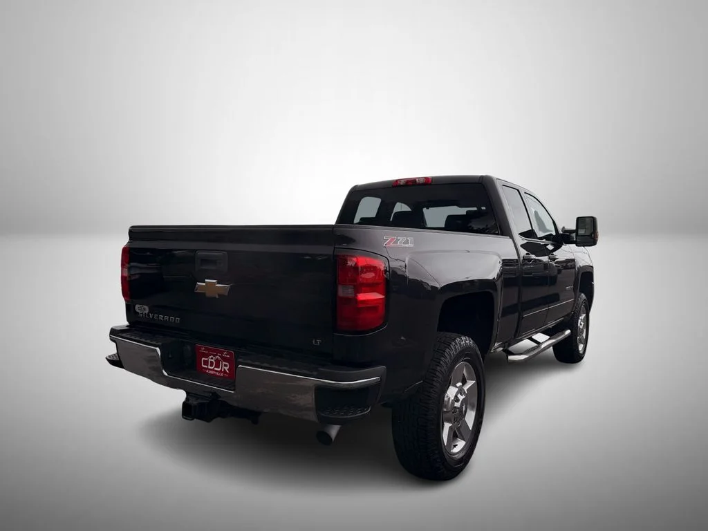 Used 2016 Gray Chevrolet LT image 4