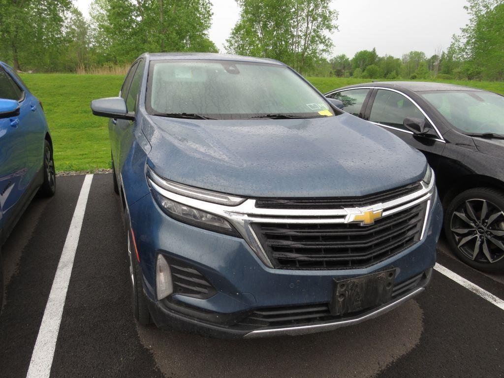 Used 2024 Lakeshore Blue Chevrolet LT image 4